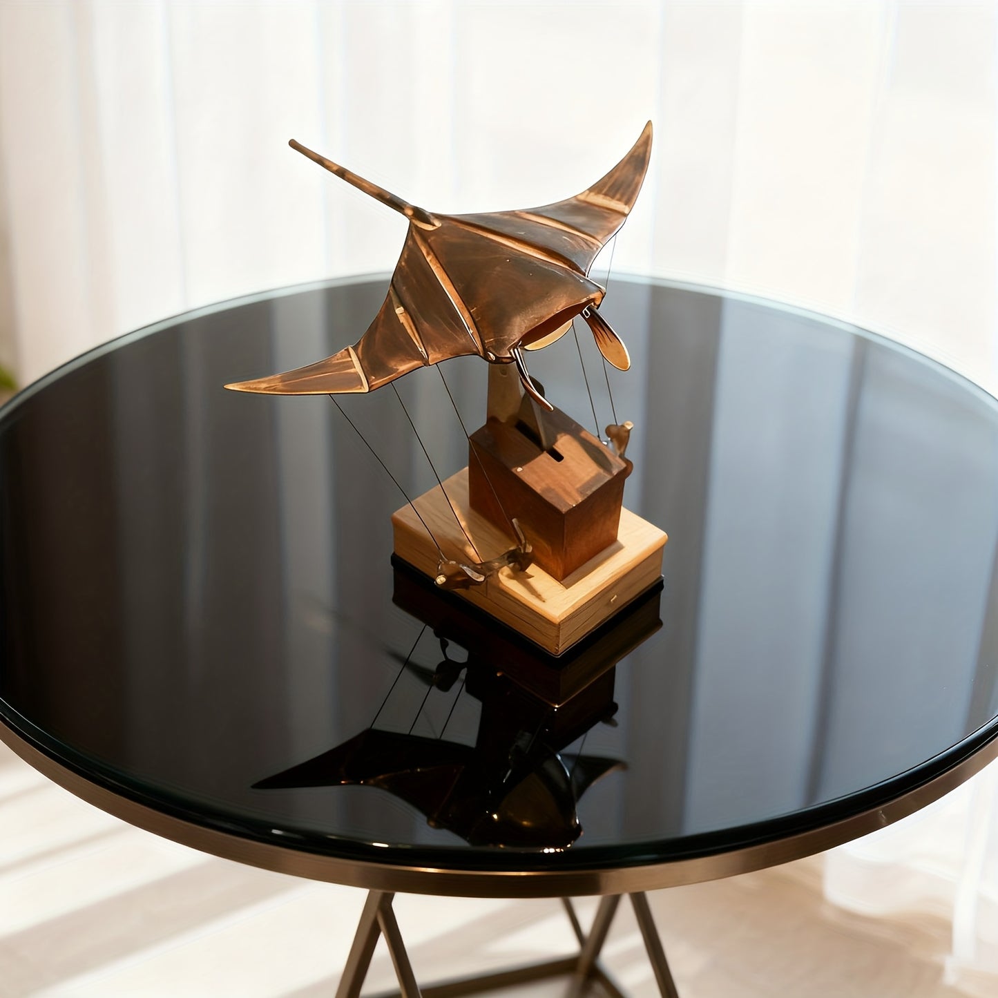 Handcrafted Wooden Swimming Ray Robot Automaton - 3D Moving Fish Mechanism, Realistic Swimming Movements, Desktop Decoration, Modern Wooden Ocean Decoration, Suitable for Home/Office Decor